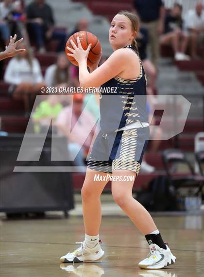 Thumbnail 3 in Pflugerville vs. Lake Creek (UIL 5A Regional Quarterfinal) photogallery.