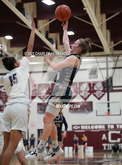 Thumbnail 1 in Pflugerville vs. Lake Creek (UIL 5A Regional Quarterfinal) photogallery.