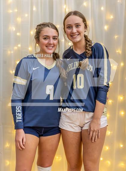 Thumbnail 3 in Arlington (Senior Night) photogallery.