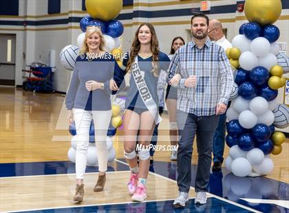 Thumbnail 2 in Arlington (Senior Night) photogallery.