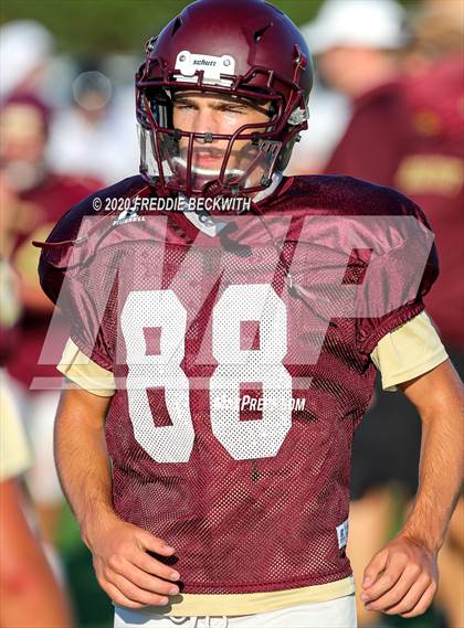 Thumbnail 3 in Henrietta vs. Whitesboro (Scrimmage) photogallery.