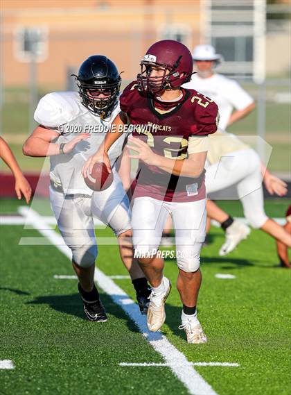 Thumbnail 1 in Henrietta vs. Whitesboro (Scrimmage) photogallery.