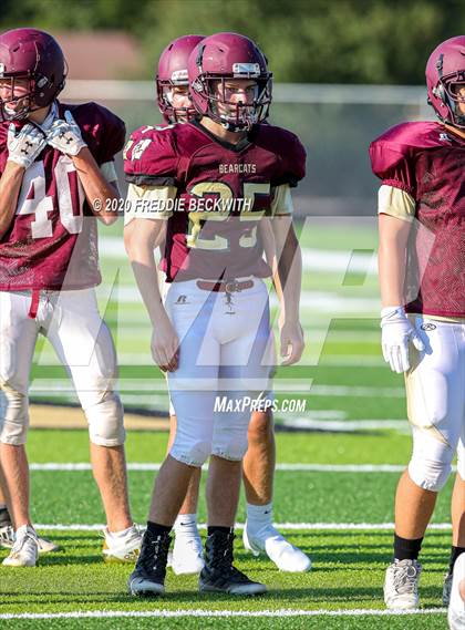 Thumbnail 2 in Henrietta vs. Whitesboro (Scrimmage) photogallery.