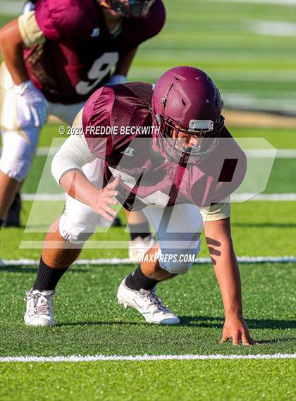 Thumbnail 1 in Henrietta vs. Whitesboro (Scrimmage) photogallery.