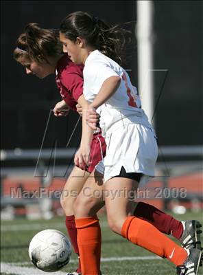 Thumbnail 2 in Estancia @ Beverly Hills (CIF SS Playoffs) photogallery.