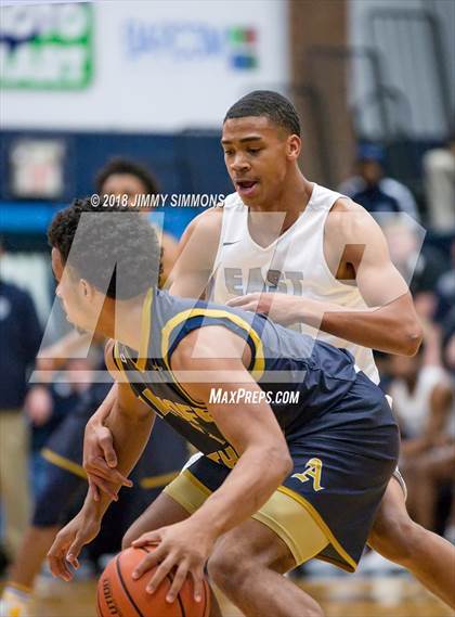Thumbnail 3 in Althoff Catholic @ Belleville East photogallery.