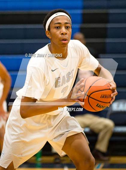 Thumbnail 2 in Althoff Catholic @ Belleville East photogallery.