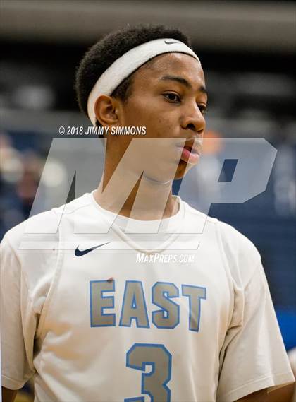 Thumbnail 3 in Althoff Catholic @ Belleville East photogallery.