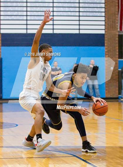 Thumbnail 2 in Althoff Catholic @ Belleville East photogallery.