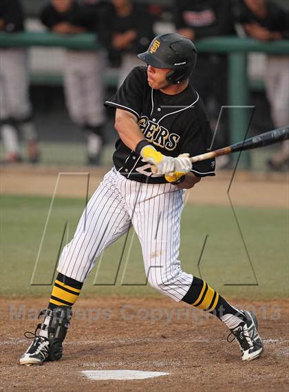 Thumbnail 3 in Banning vs. San Fernando (CIF LACS D1 Semi-Final) photogallery.