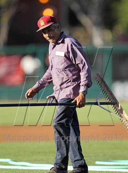 Thumbnail 2 in Banning vs. San Fernando (CIF LACS D1 Semi-Final) photogallery.
