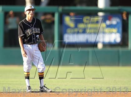 Thumbnail 2 in Banning vs. San Fernando (CIF LACS D1 Semi-Final) photogallery.