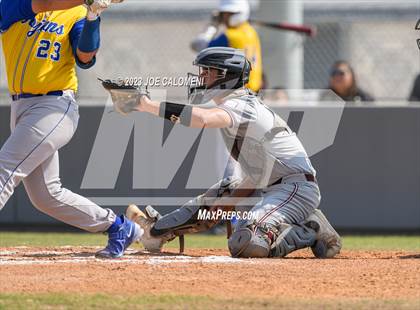 Thumbnail 3 in Davenport vs Corpus Christi Moody (Comal Clash) photogallery.