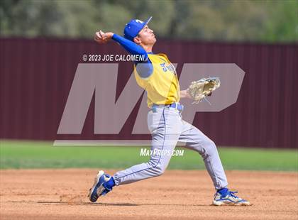 Thumbnail 3 in Davenport vs Corpus Christi Moody (Comal Clash) photogallery.