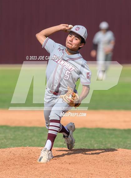 Thumbnail 3 in Davenport vs Corpus Christi Moody (Comal Clash) photogallery.