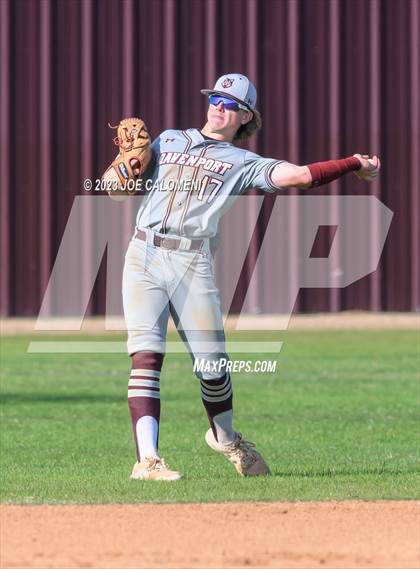 Thumbnail 1 in Davenport vs Corpus Christi Moody (Comal Clash) photogallery.