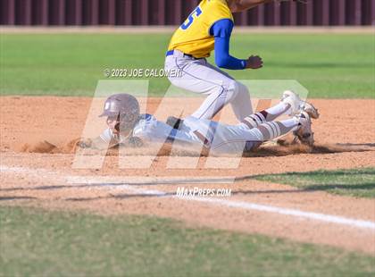 Thumbnail 3 in Davenport vs Corpus Christi Moody (Comal Clash) photogallery.