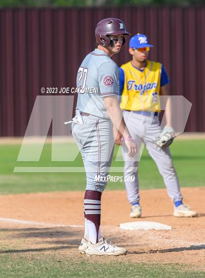 Thumbnail 2 in Davenport vs Corpus Christi Moody (Comal Clash) photogallery.