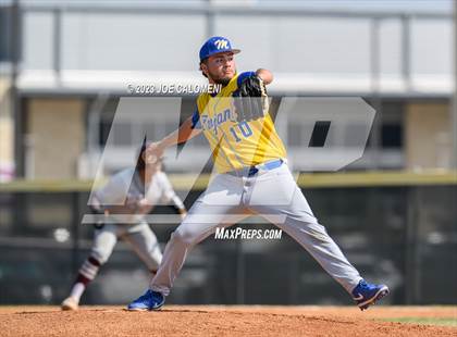 Thumbnail 2 in Davenport vs Corpus Christi Moody (Comal Clash) photogallery.