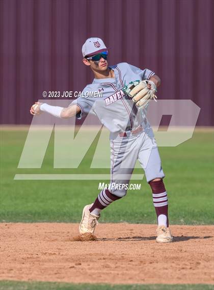 Thumbnail 3 in Davenport vs Corpus Christi Moody (Comal Clash) photogallery.