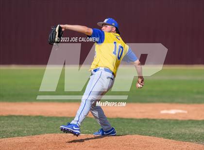 Thumbnail 1 in Davenport vs Corpus Christi Moody (Comal Clash) photogallery.