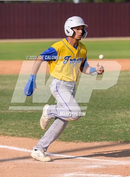 Thumbnail 1 in Davenport vs Corpus Christi Moody (Comal Clash) photogallery.