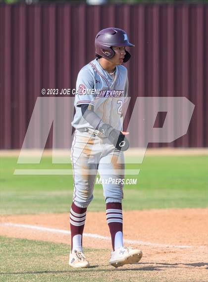 Thumbnail 2 in Davenport vs Corpus Christi Moody (Comal Clash) photogallery.