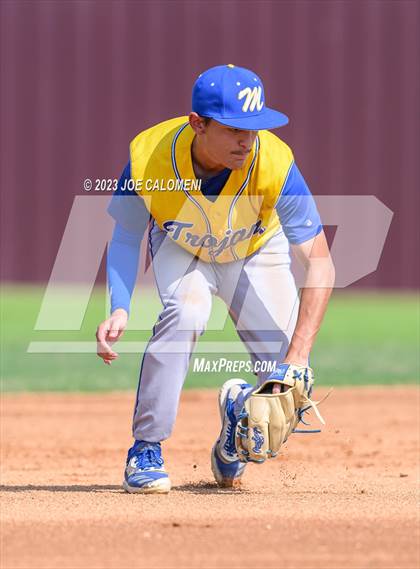 Thumbnail 3 in Davenport vs Corpus Christi Moody (Comal Clash) photogallery.
