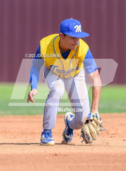 Thumbnail 2 in Davenport vs Corpus Christi Moody (Comal Clash) photogallery.