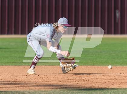 Thumbnail 3 in Davenport vs Corpus Christi Moody (Comal Clash) photogallery.