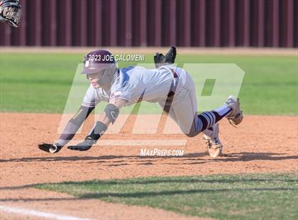 Thumbnail 1 in Davenport vs Corpus Christi Moody (Comal Clash) photogallery.