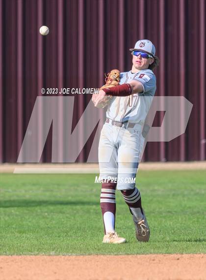 Thumbnail 1 in Davenport vs Corpus Christi Moody (Comal Clash) photogallery.