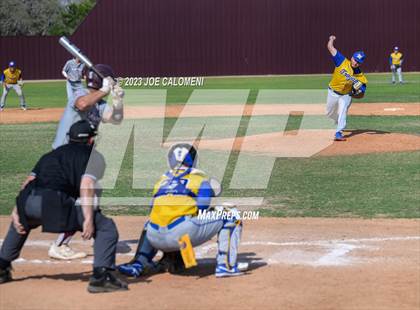 Thumbnail 3 in Davenport vs Corpus Christi Moody (Comal Clash) photogallery.