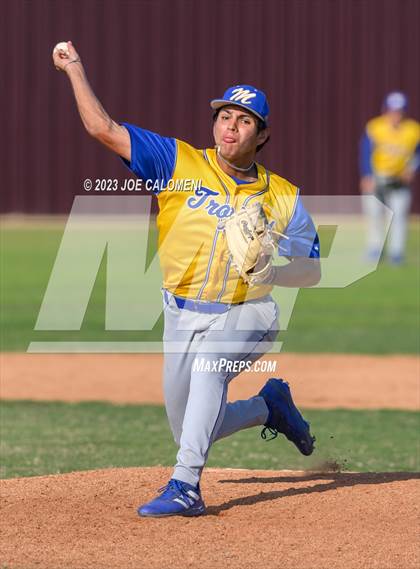 Thumbnail 2 in Davenport vs Corpus Christi Moody (Comal Clash) photogallery.