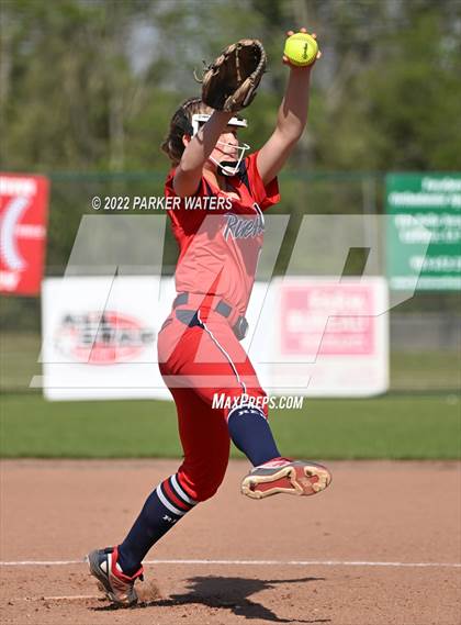Thumbnail 2 in St. Martin's Episcopal @ Riverside Academy (Doubleheader Game 1) photogallery.