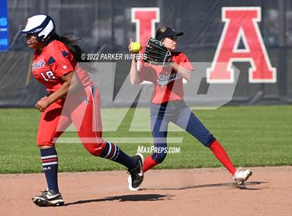 Thumbnail 3 in St. Martin's Episcopal @ Riverside Academy (Doubleheader Game 1) photogallery.