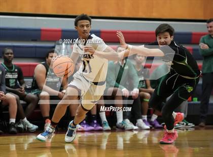 Thumbnail 3 in Phoenix Christian @ McClintock photogallery.