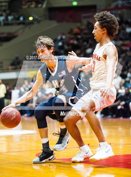Thumbnail 1 in Central vs. Bakersfield (CIF CS D1 Final) photogallery.