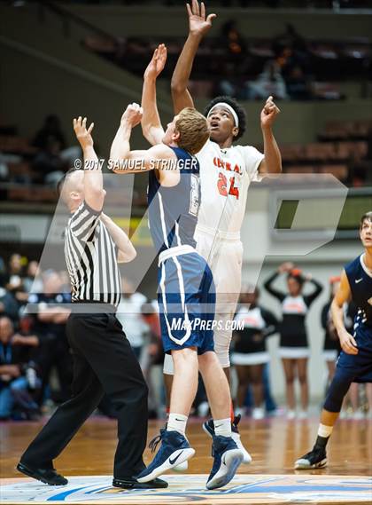 Thumbnail 3 in Central vs. Bakersfield (CIF CS D1 Final) photogallery.