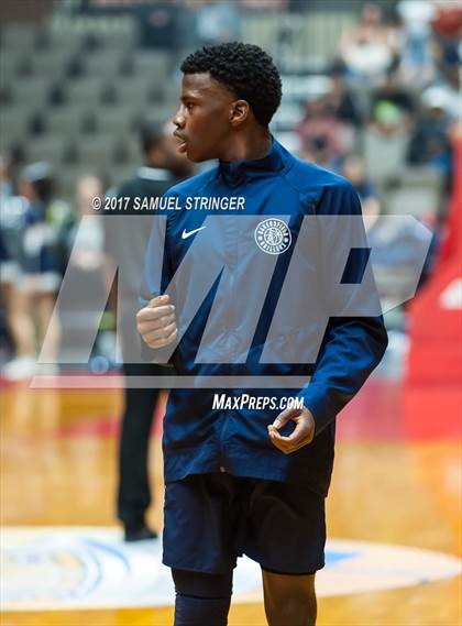 Thumbnail 3 in Central vs. Bakersfield (CIF CS D1 Final) photogallery.