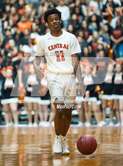 Thumbnail 3 in Central vs. Bakersfield (CIF CS D1 Final) photogallery.