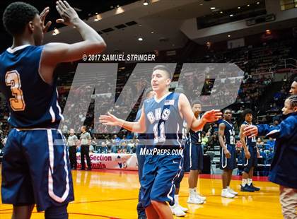 Thumbnail 1 in Central vs. Bakersfield (CIF CS D1 Final) photogallery.
