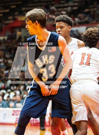 Thumbnail 1 in Central vs. Bakersfield (CIF CS D1 Final) photogallery.