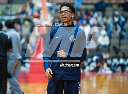 Thumbnail 2 in Central vs. Bakersfield (CIF CS D1 Final) photogallery.