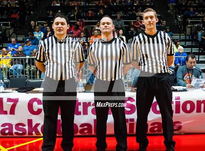 Thumbnail 3 in Central vs. Bakersfield (CIF CS D1 Final) photogallery.