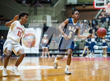 Thumbnail 3 in Central vs. Bakersfield (CIF CS D1 Final) photogallery.