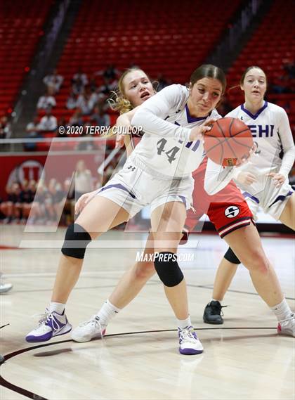 Thumbnail 2 in Springville vs. Lehi (UHSAA 5A Semifinal) photogallery.