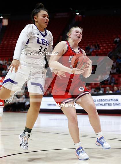 Thumbnail 2 in Springville vs. Lehi (UHSAA 5A Semifinal) photogallery.