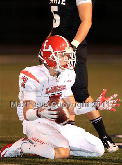 Thumbnail 2 in Orange Lutheran vs. Servite photogallery.