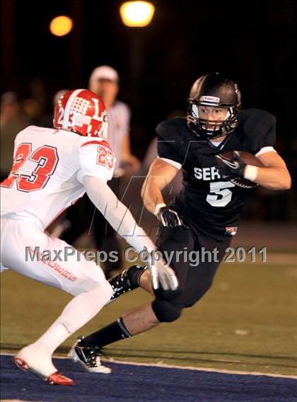 Thumbnail 2 in Orange Lutheran vs. Servite photogallery.